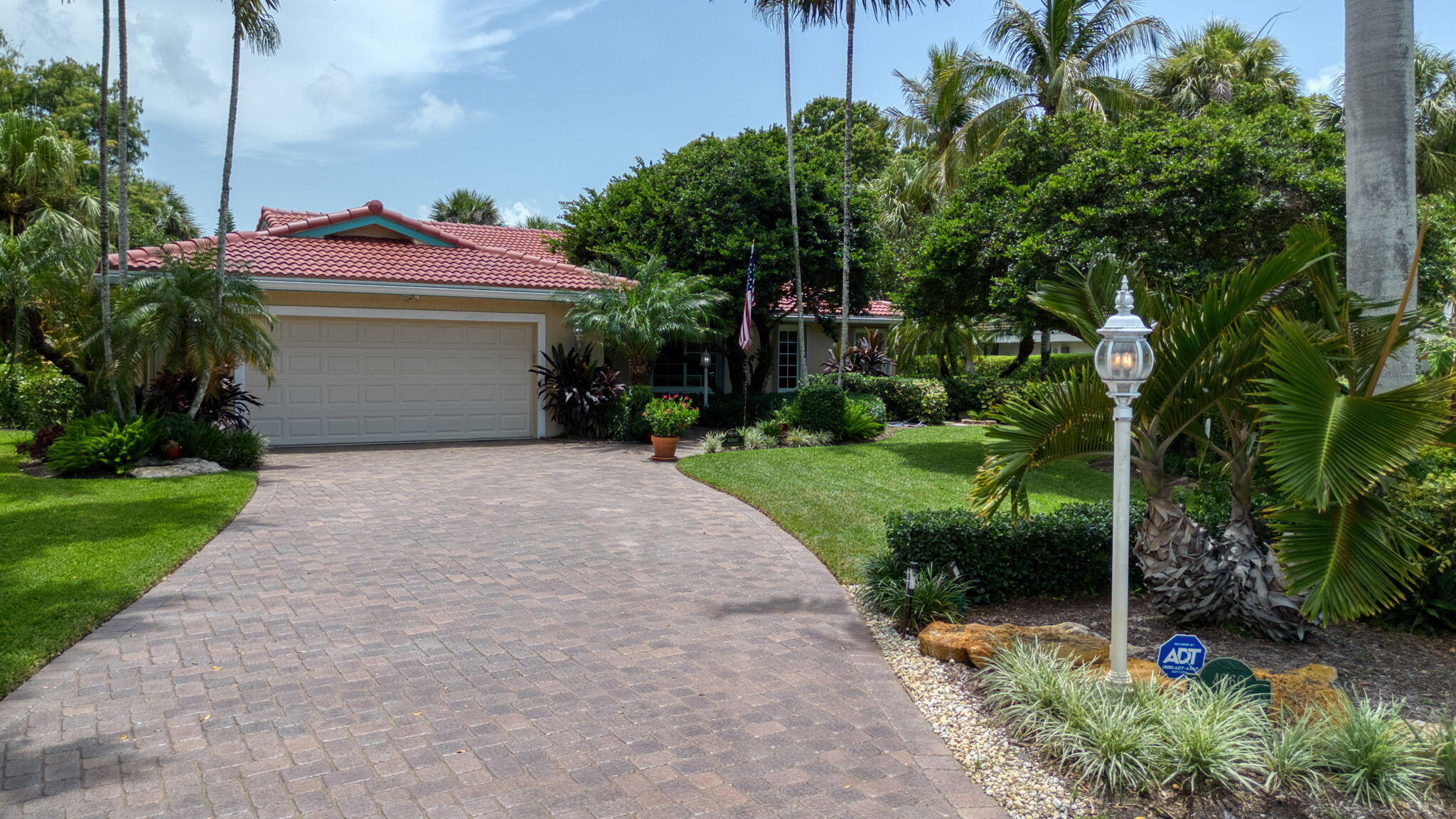4060 Cypress Hammock Lane
