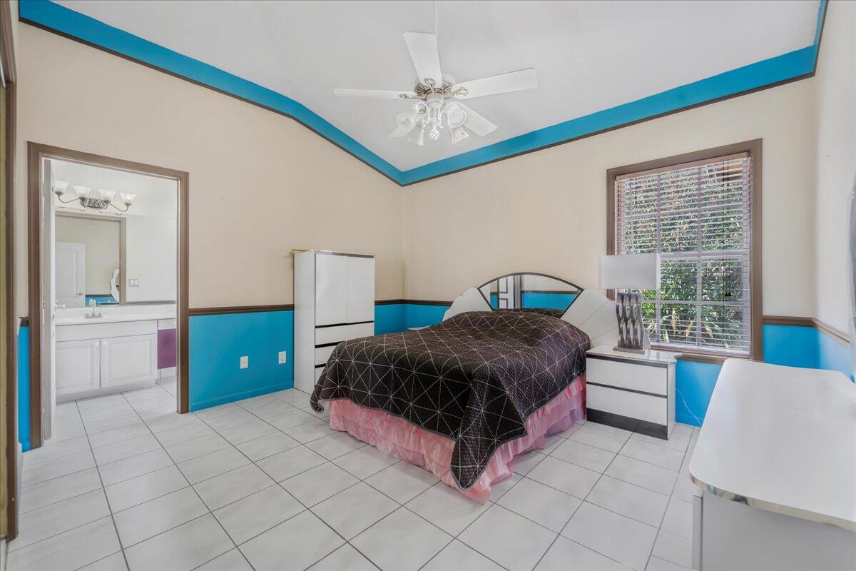 The Acreage - Residential