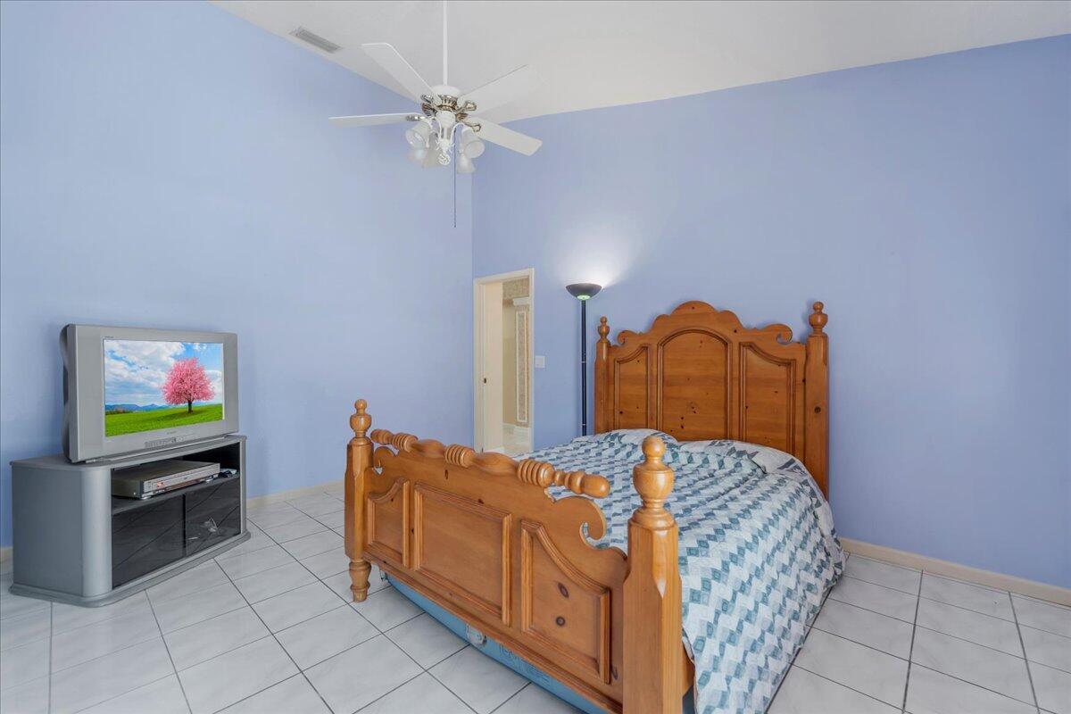 The Acreage - Residential