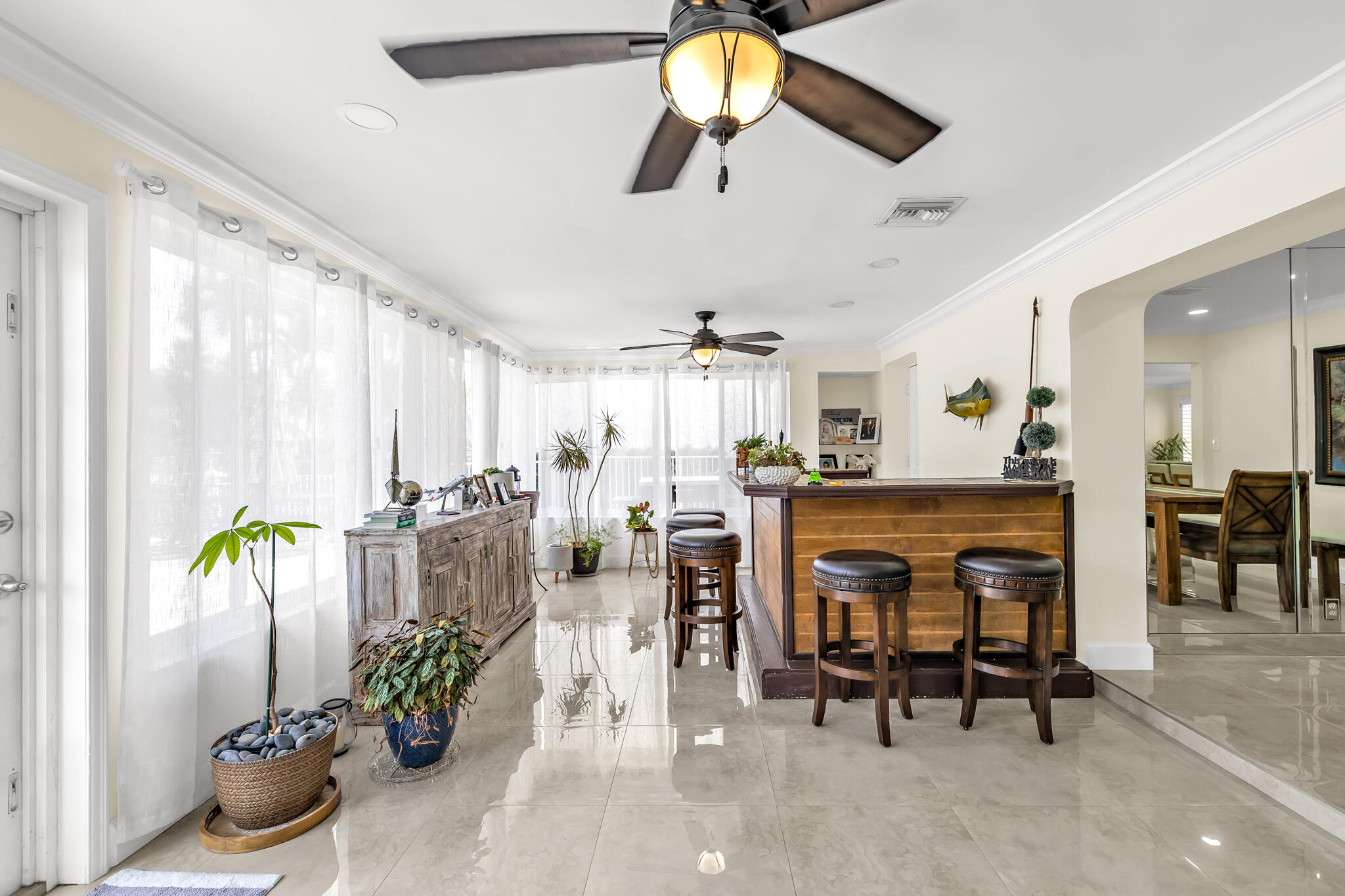 CORAL KEY VILLAS 3RD SEC - Residential