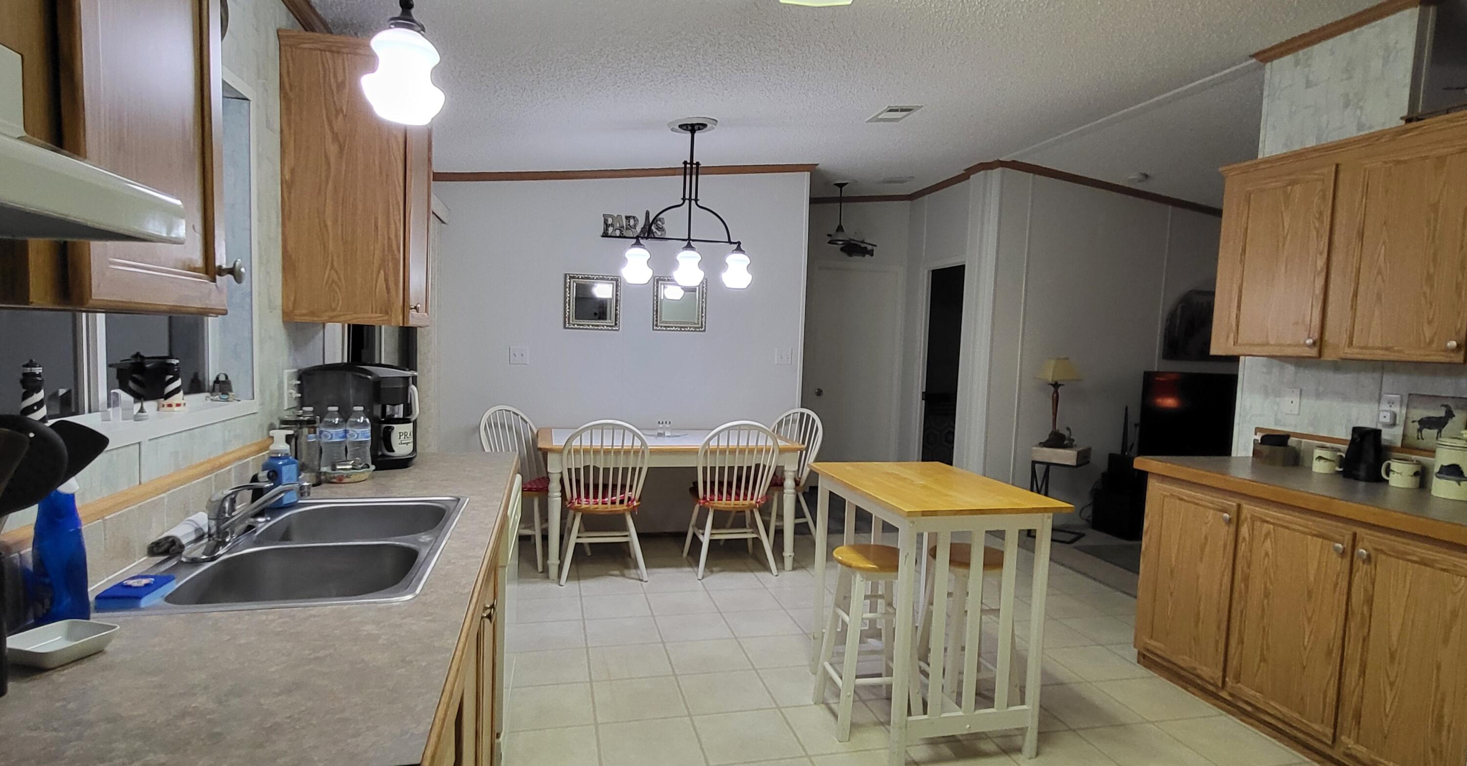 BUCKHEAD RIDGE SUB - Residential