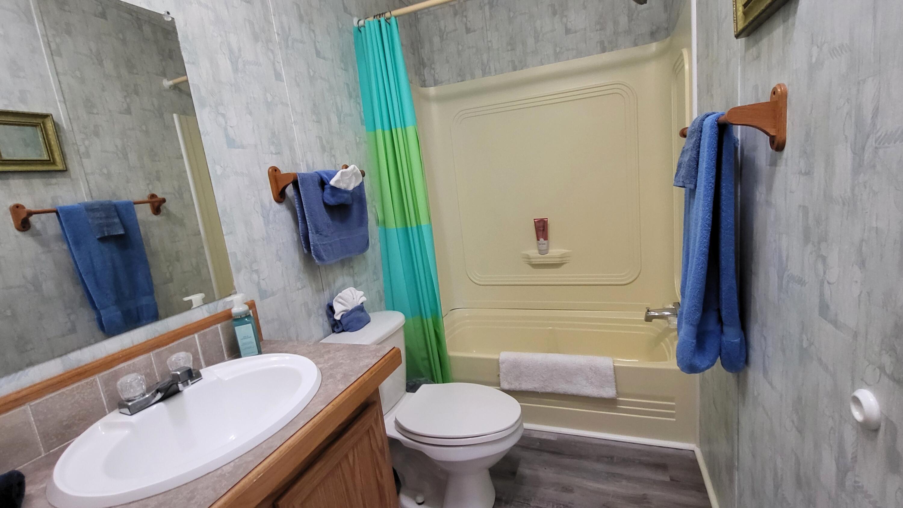 BUCKHEAD RIDGE SUB - Residential