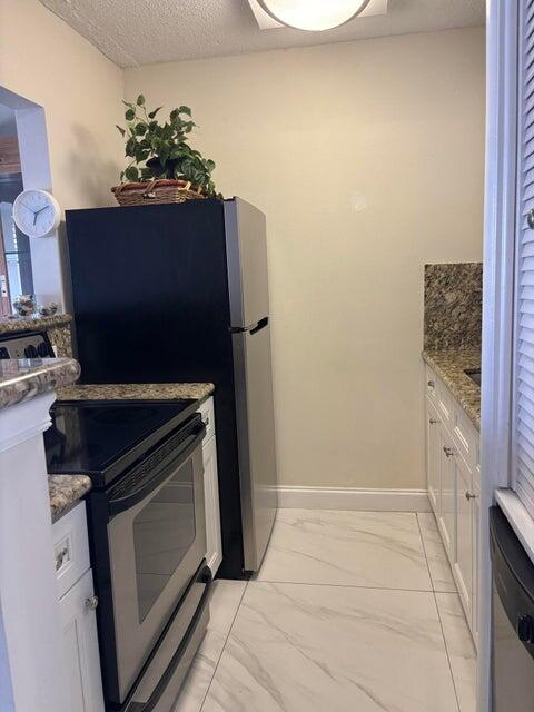 2565 S Ocean Boulevard 2220