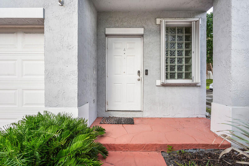 2300 Florida Boulevard A