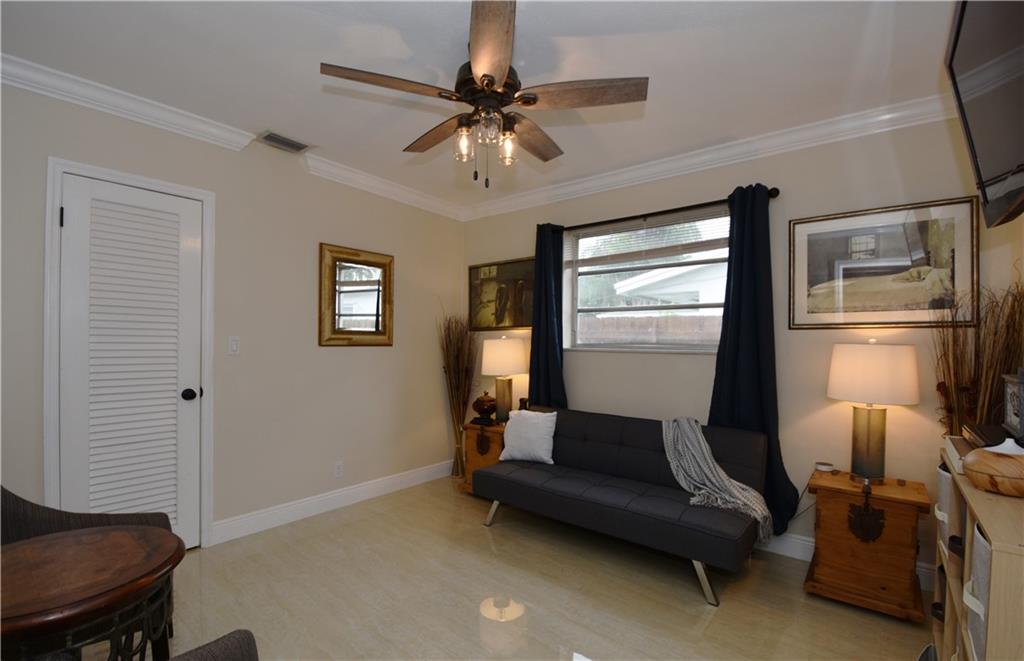 Hollywood Hills Amd 6-31 - Residential