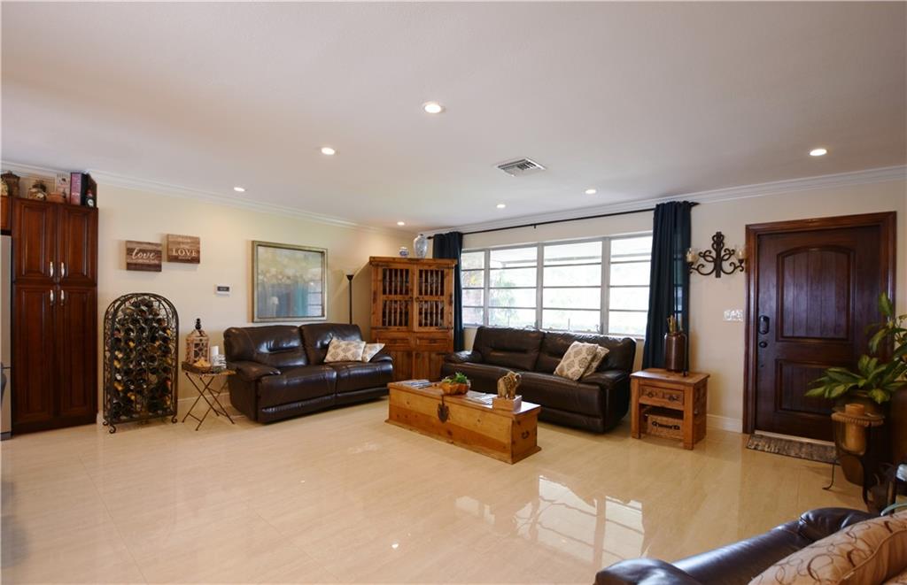 Hollywood Hills Amd 6-31 - Residential