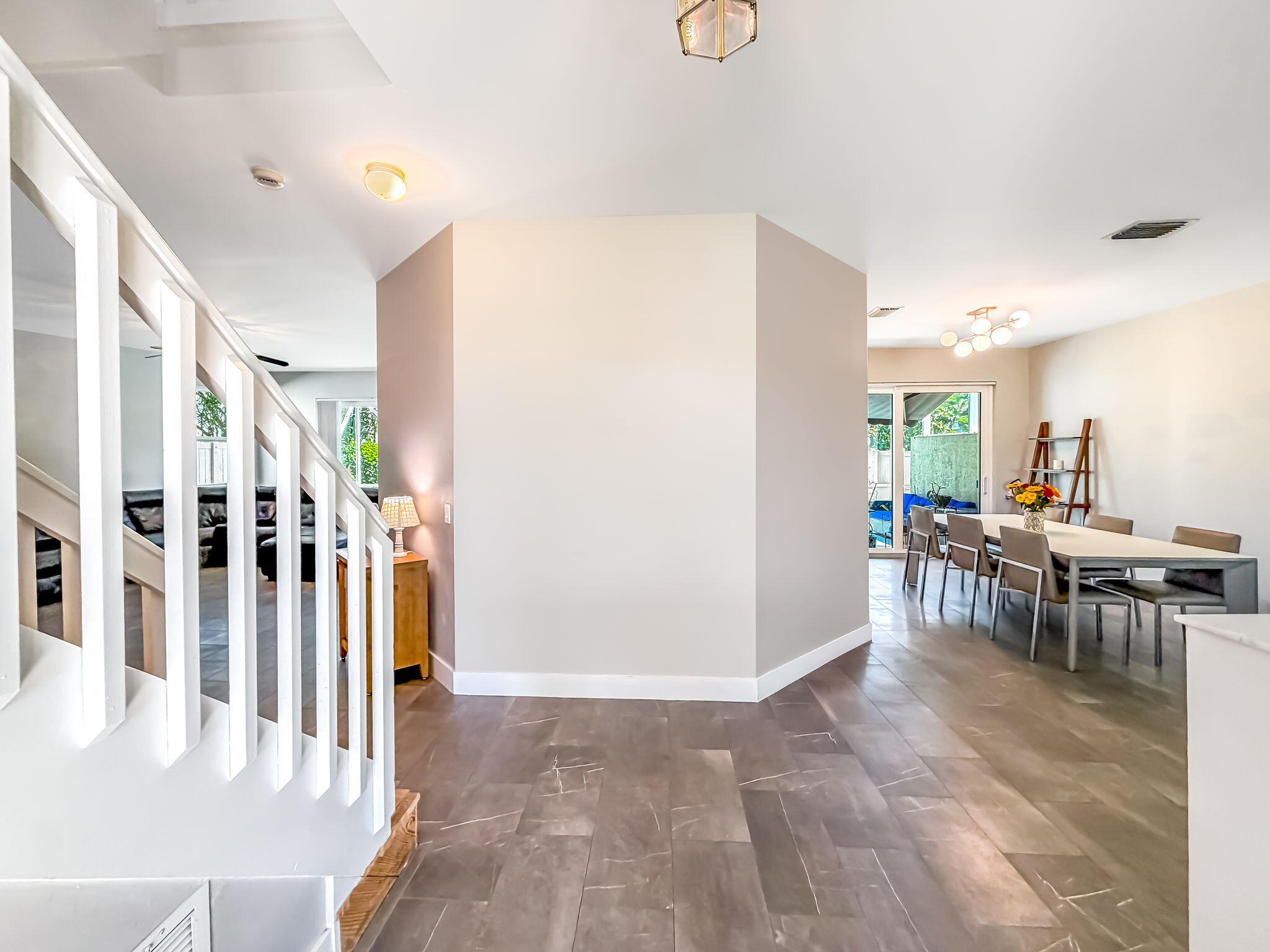 Properties | Stephanie Kaufman 18980 CONCERTO Drive
