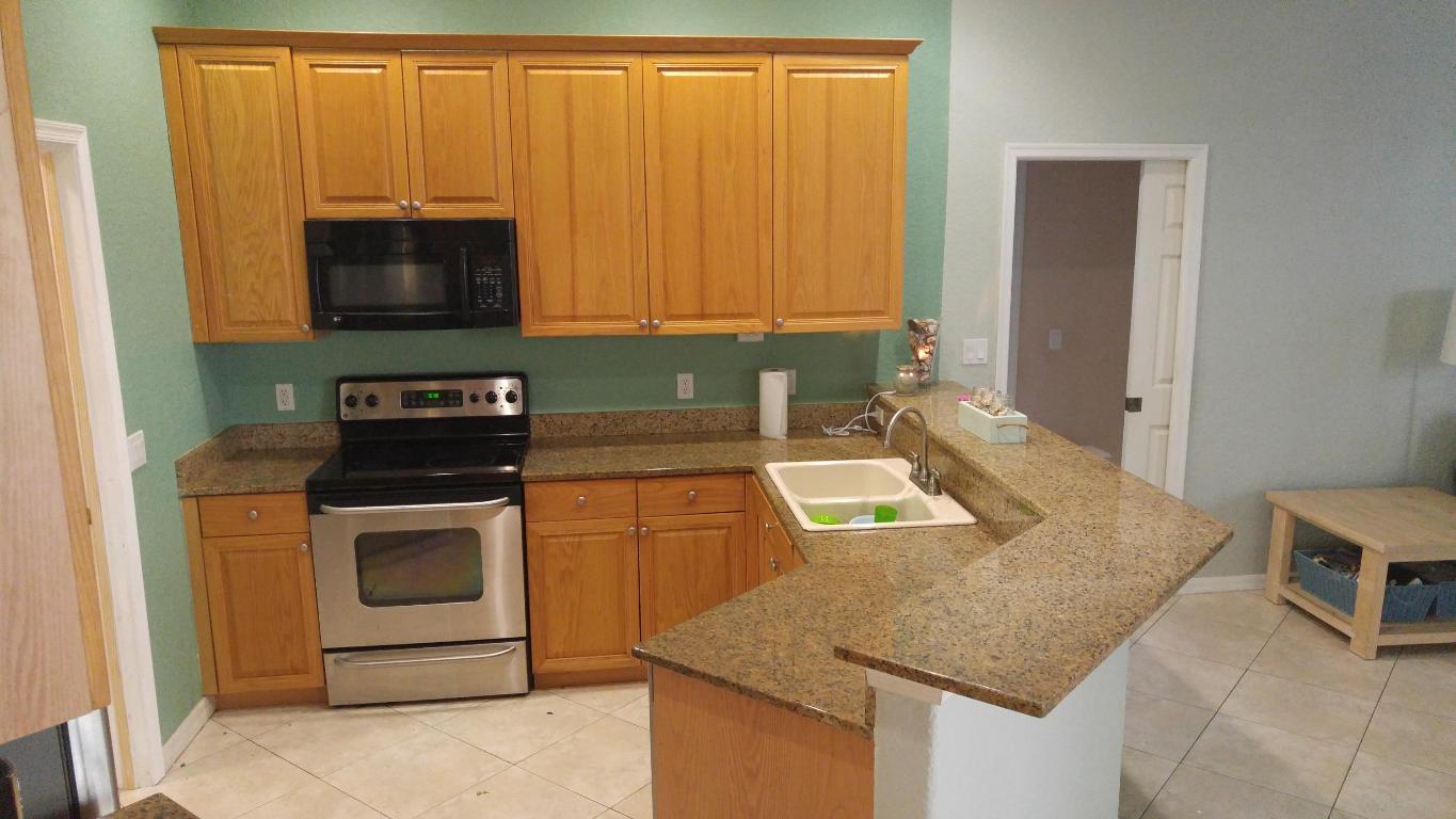 SAWGRASS LAKES PHASE 2 - Residential