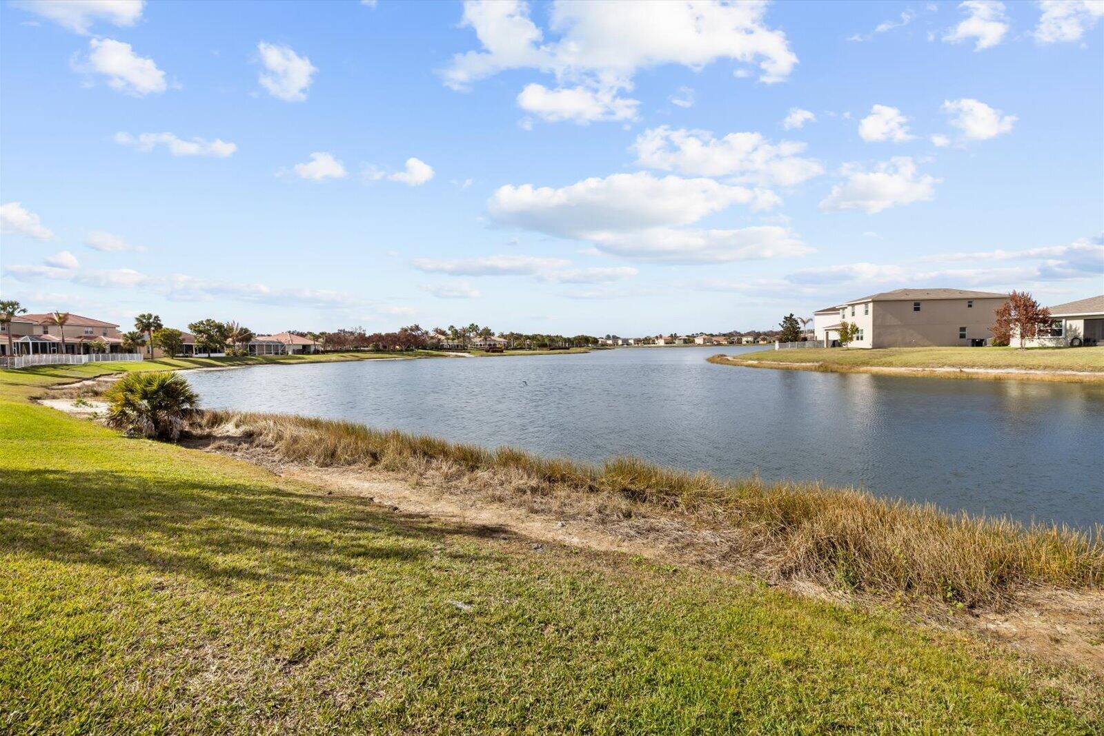 VIZCAYA FALLS - Residential