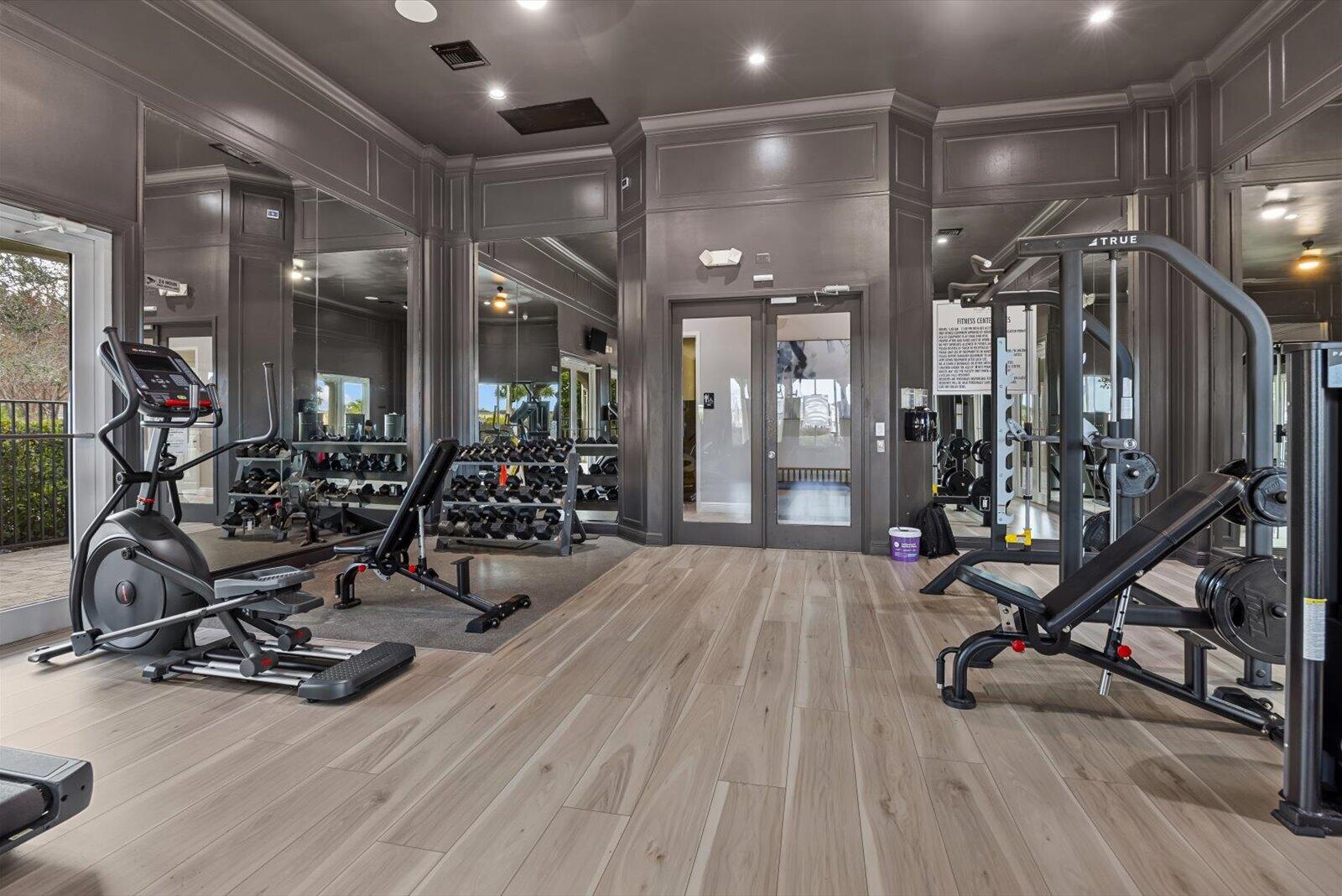 VIZCAYA FALLS - Residential