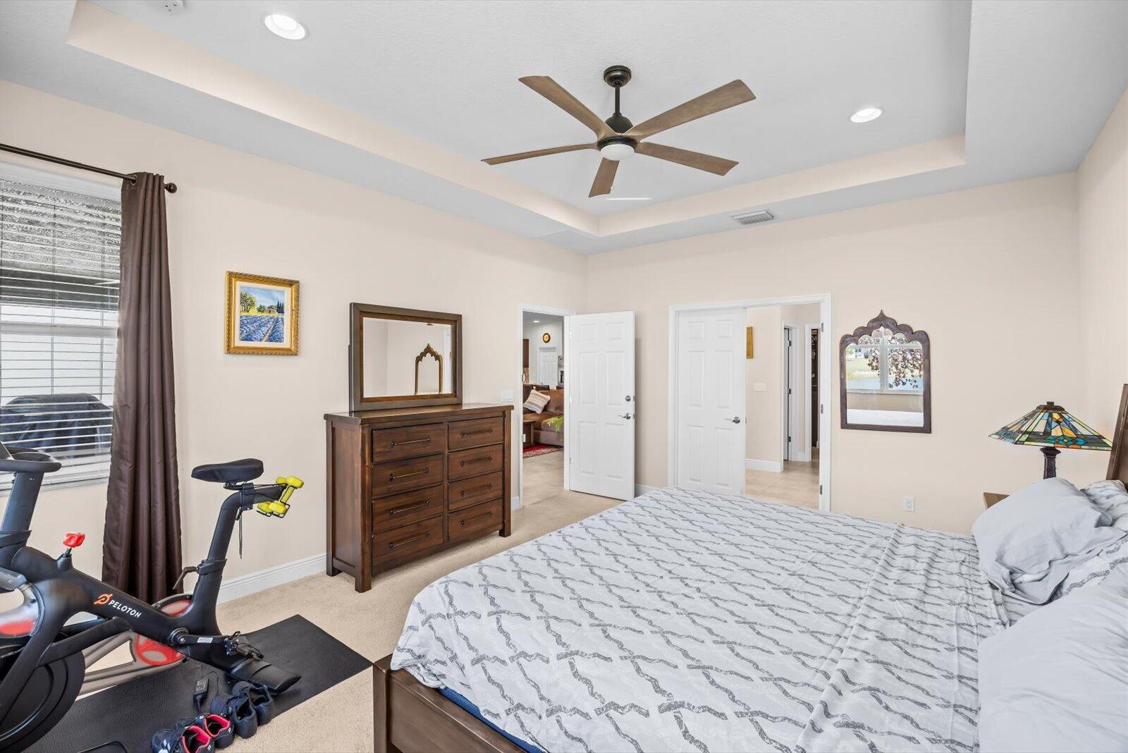 VIZCAYA FALLS - Residential