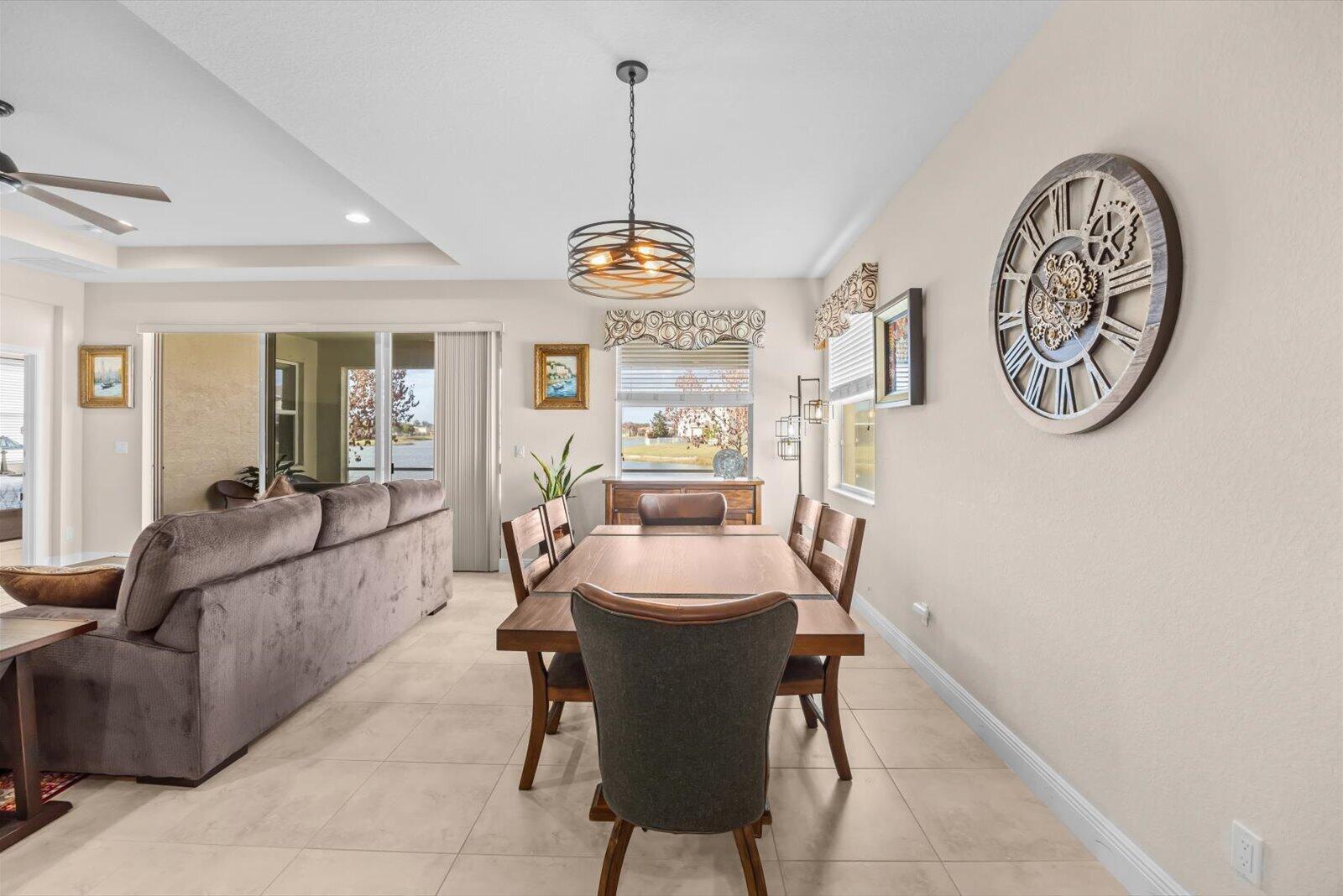 VIZCAYA FALLS - Residential