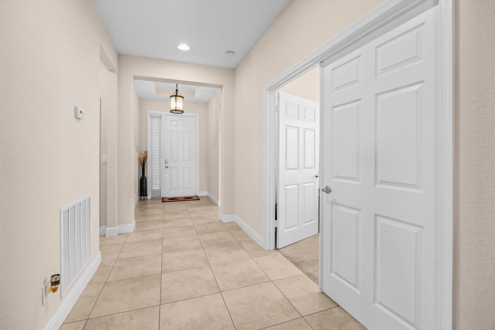 VIZCAYA FALLS - Residential