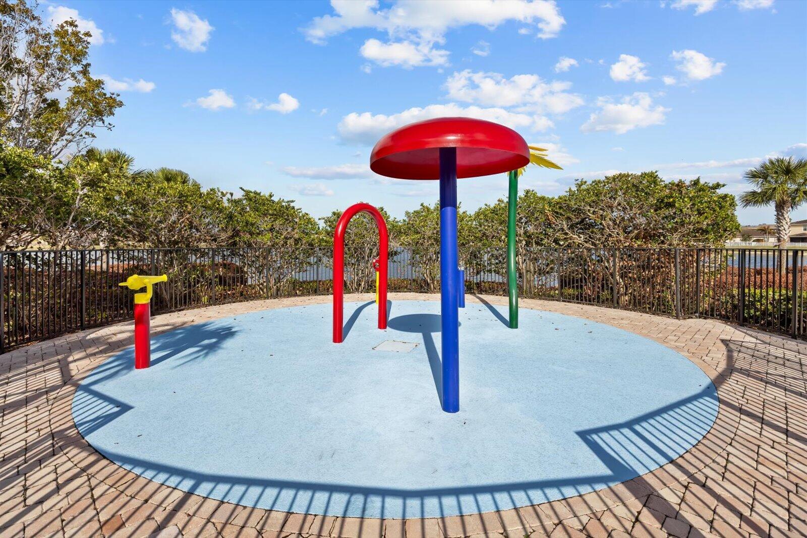 VIZCAYA FALLS - Residential