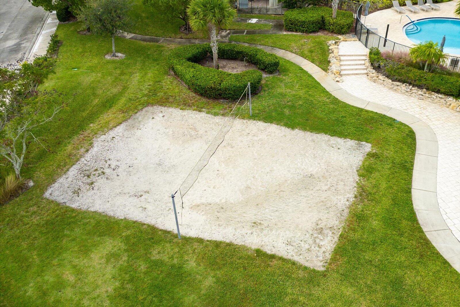 VIZCAYA FALLS - Residential