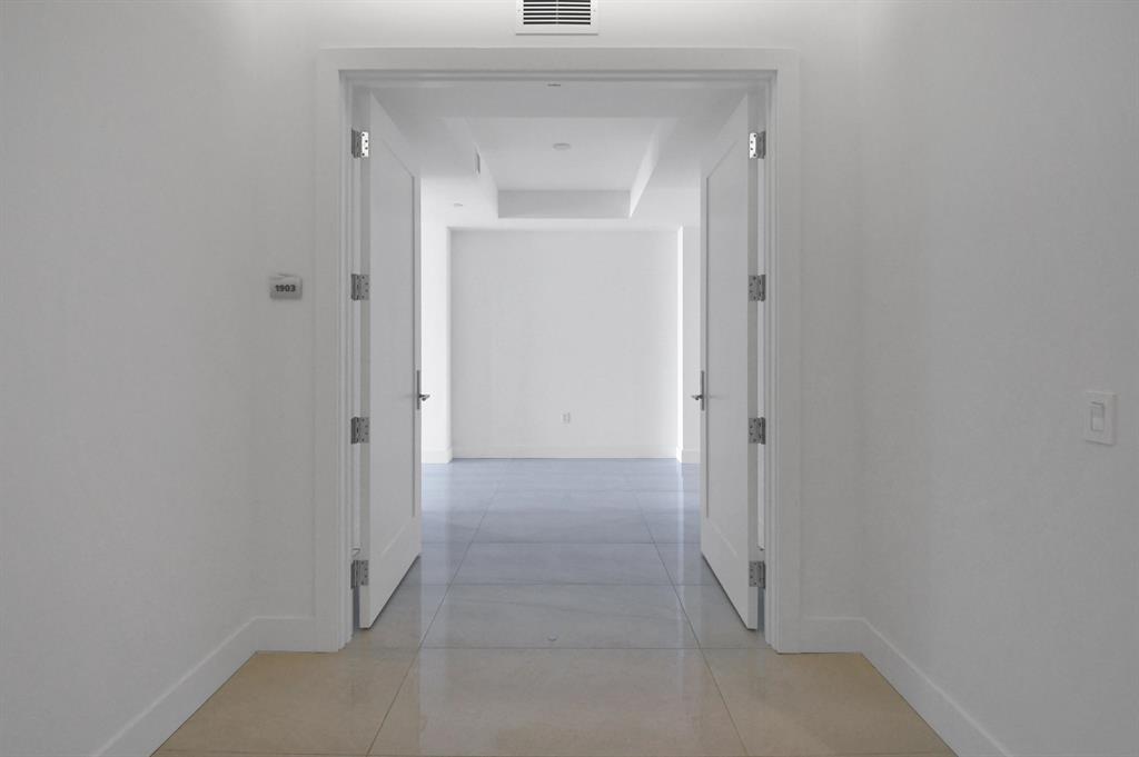 5000 NORTH OCEAN - Residential