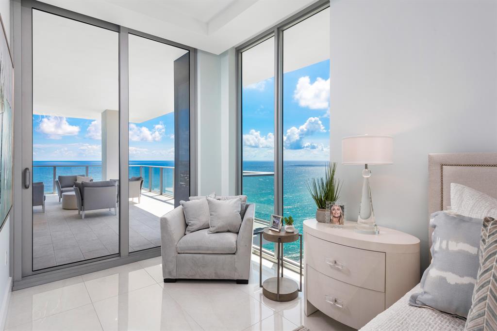 5000 NORTH OCEAN - Residential