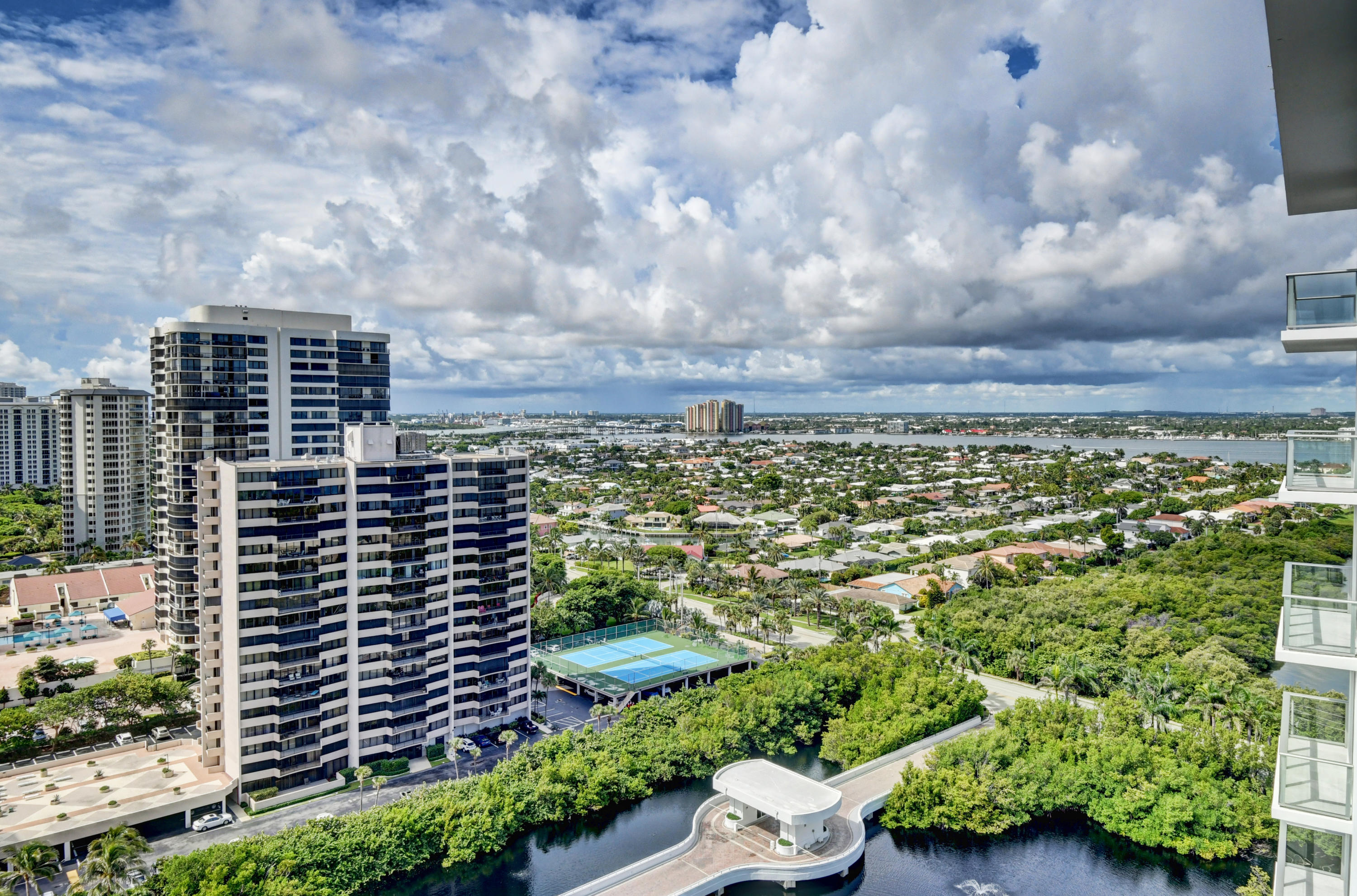 5000 NORTH OCEAN - Residential