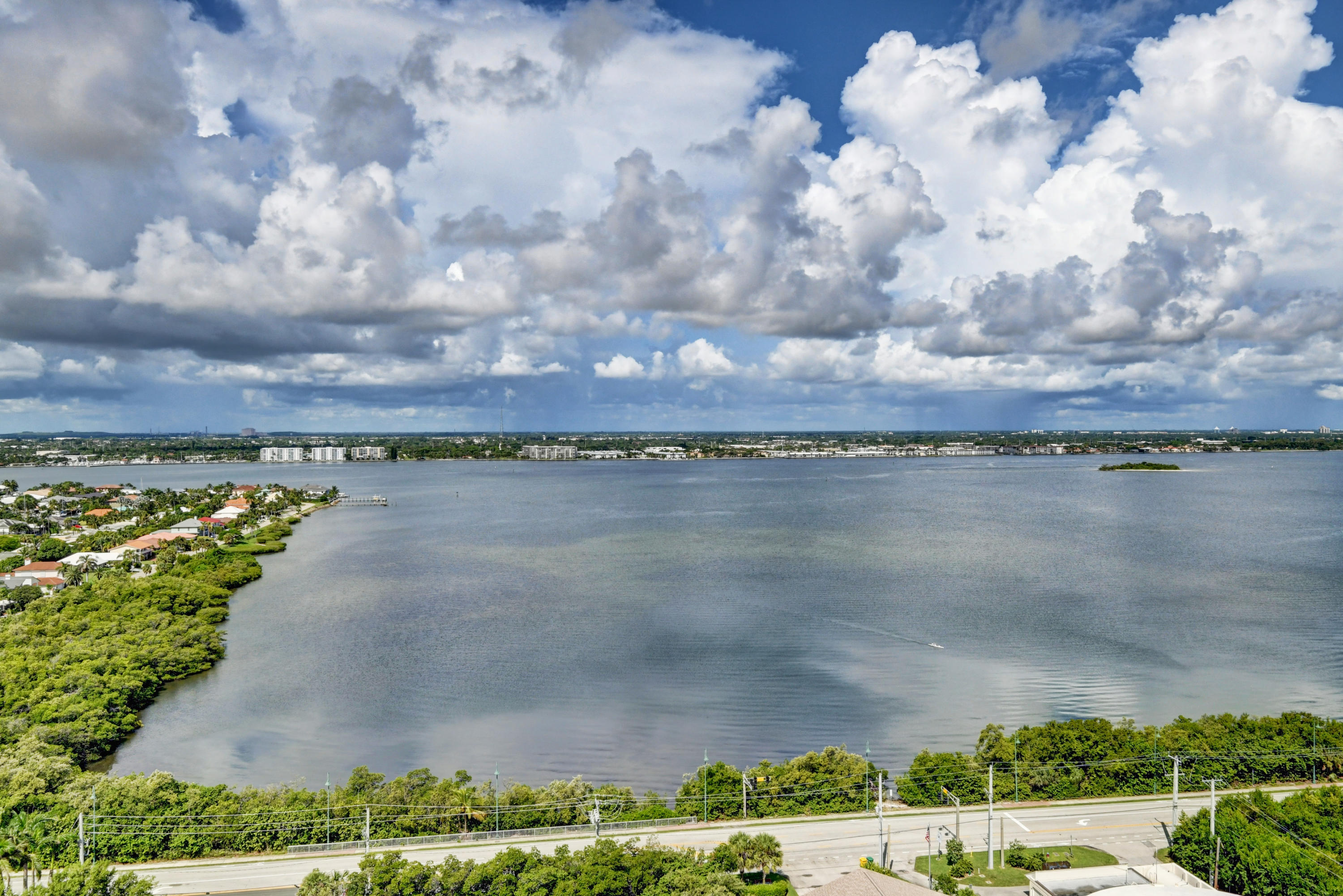 5000 NORTH OCEAN - Residential