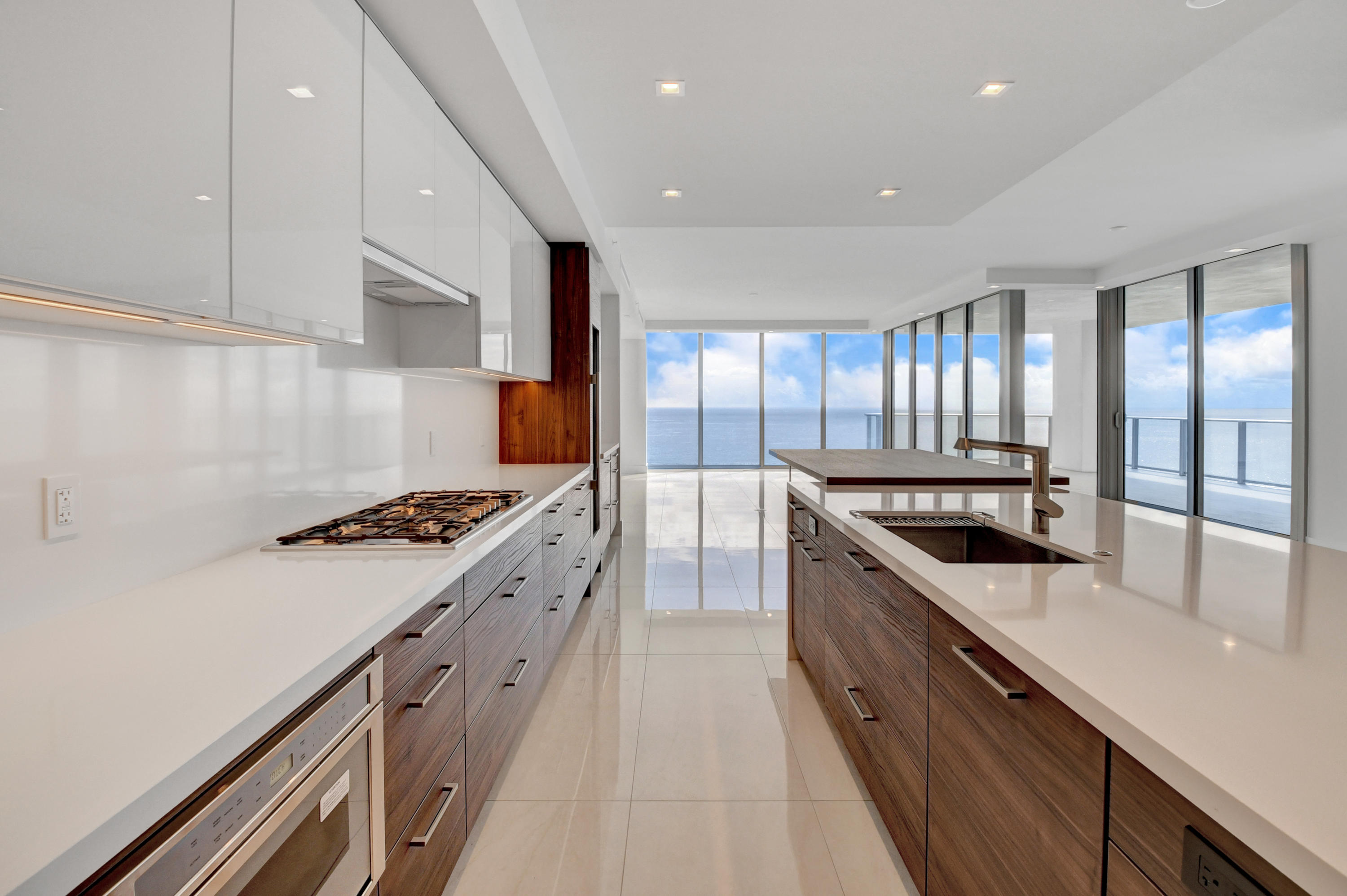 5000 NORTH OCEAN - Residential