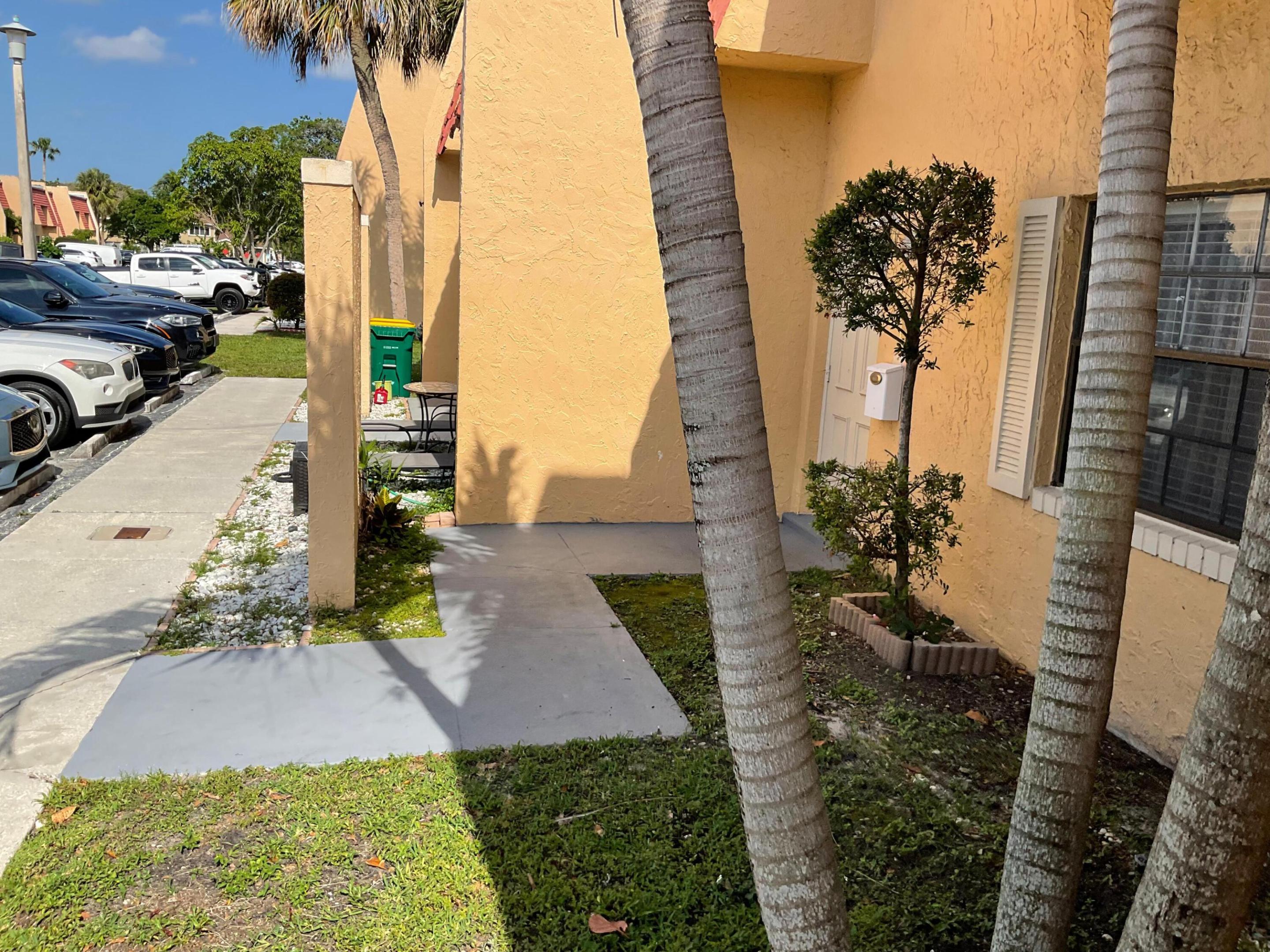 64 Canterbury Lane