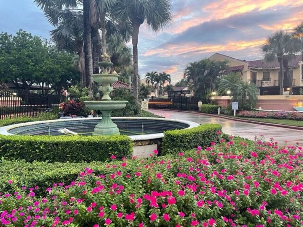 Photo of 200 Uno Lago Drive #205, Juno Beach, FL 33408 (MLS # R10924582)