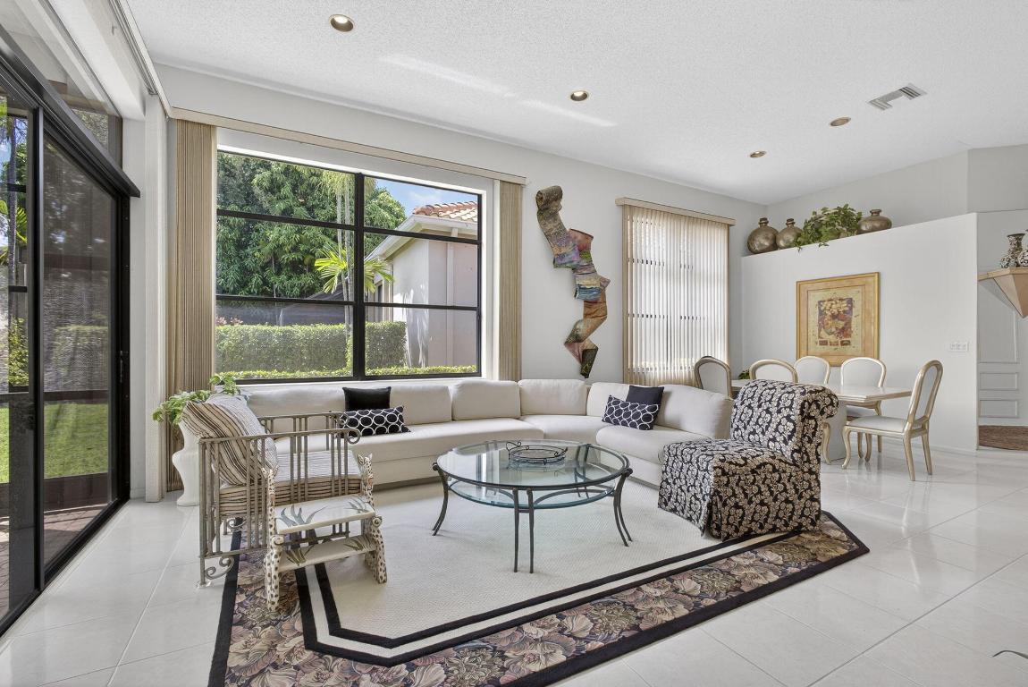 WYCLIFFE PAR B - Residential Lease