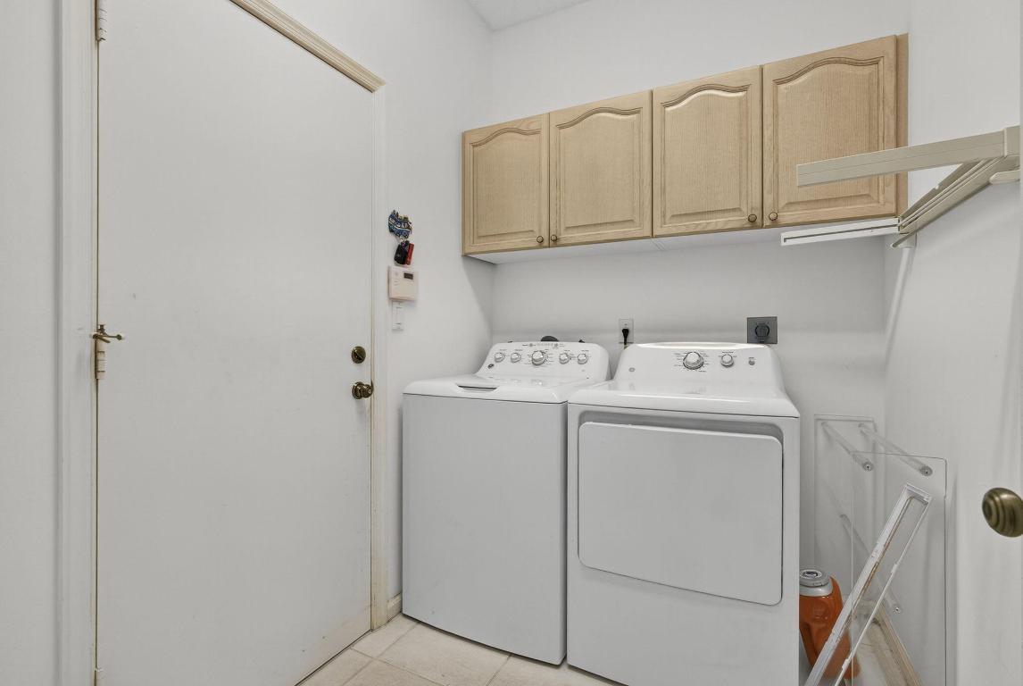 WYCLIFFE PAR B - Residential Lease