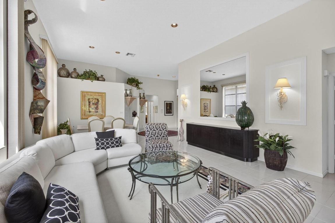 WYCLIFFE PAR B - Residential Lease