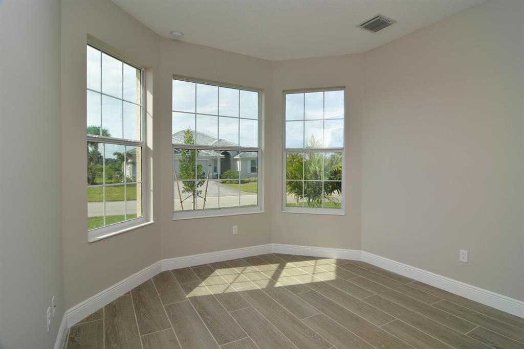 4 LAKES SUB - Residential