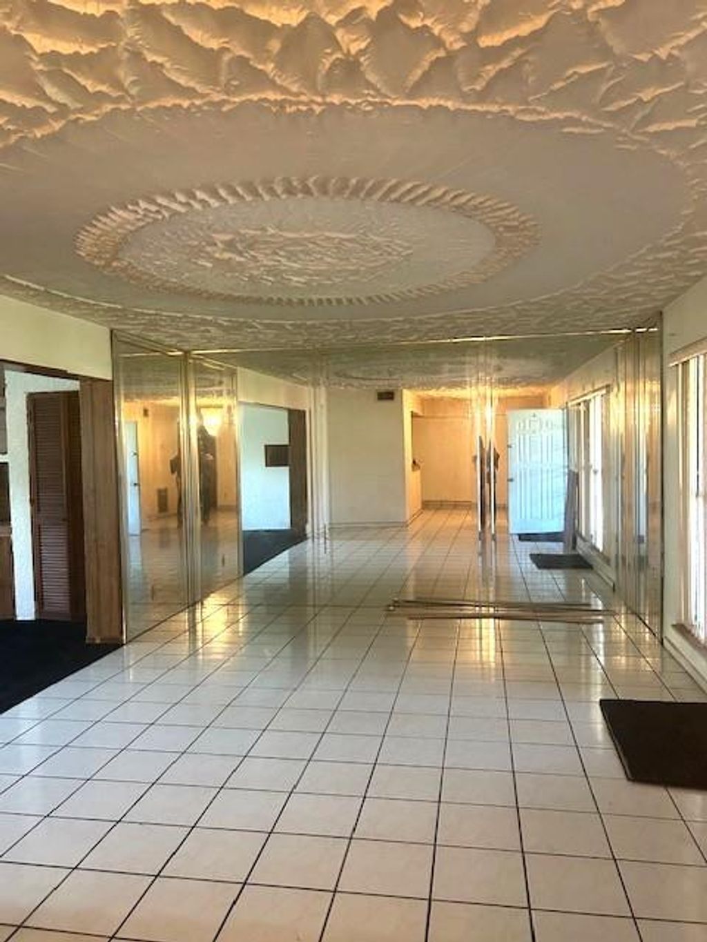 Photo of 451 SW 38th Terrace, Fort Lauderdale, FL 33312 (MLS # F10515297)
