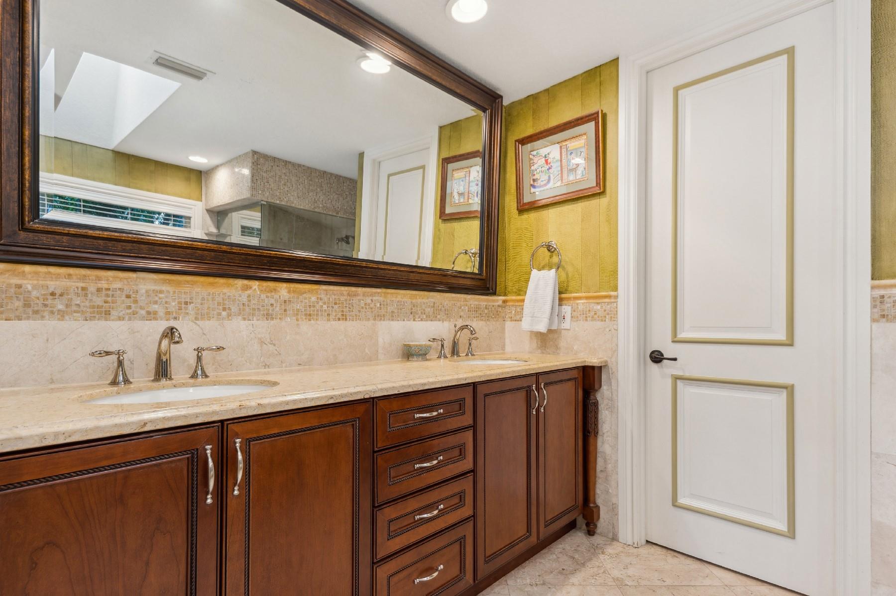 St Andrews Country Club 0 - Residential