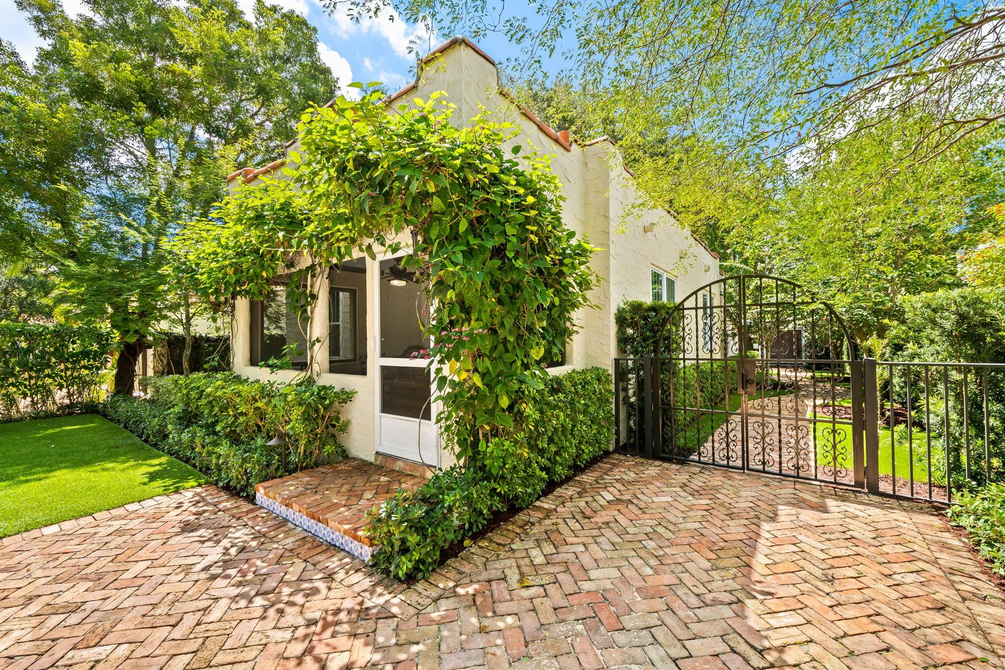 720 SE 7th Street