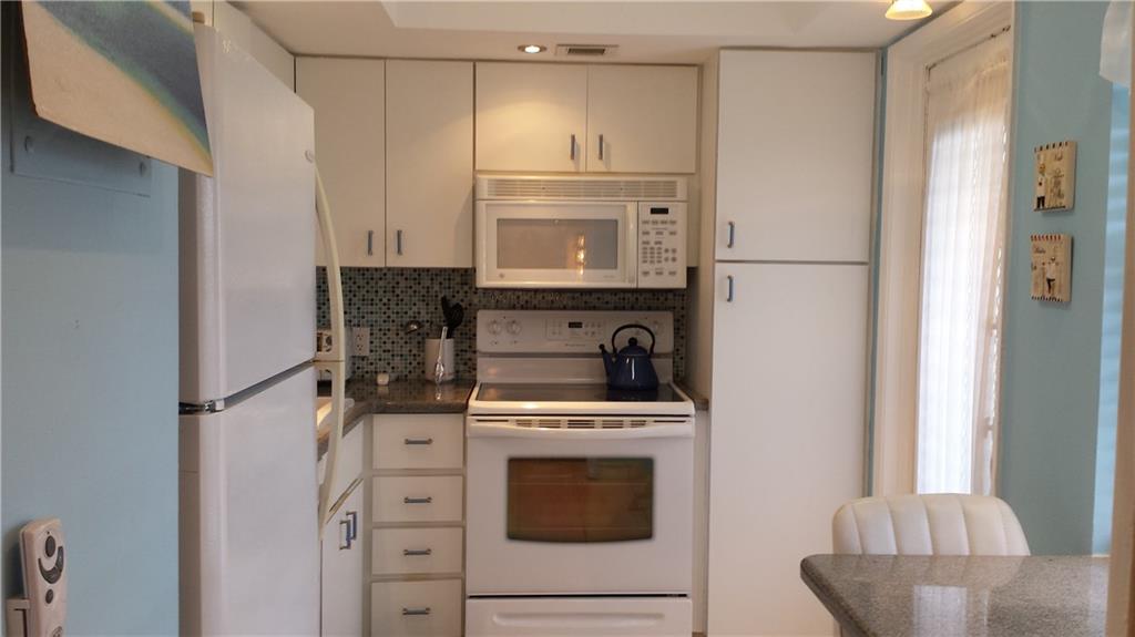 Palm-Aire Country Club - Residential Lease