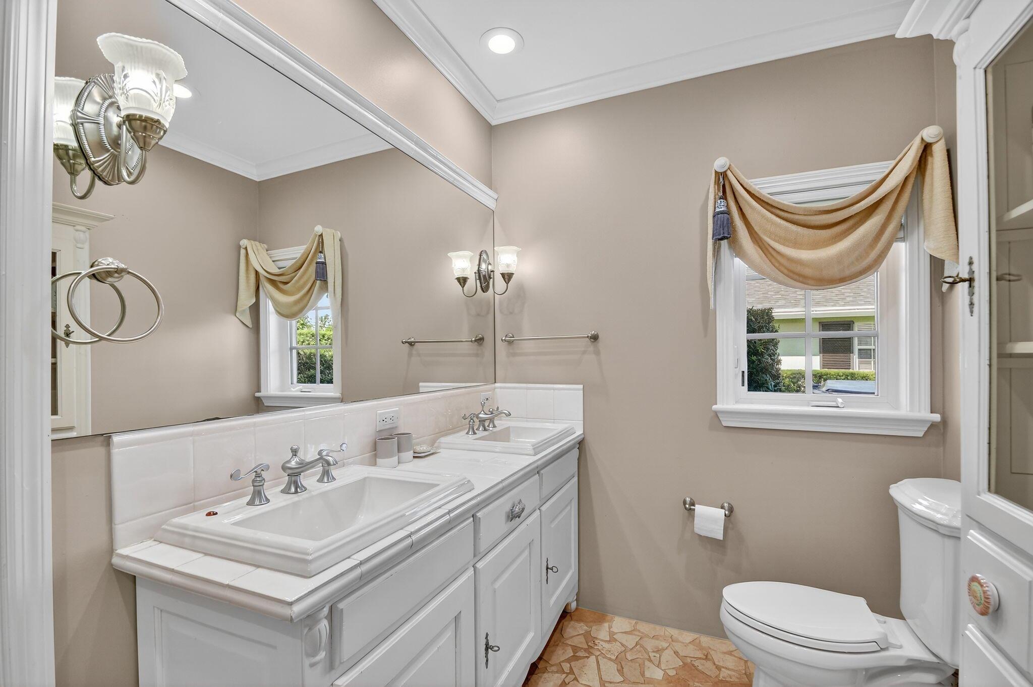 LAKE IDA GARDENS AMD PL - Residential