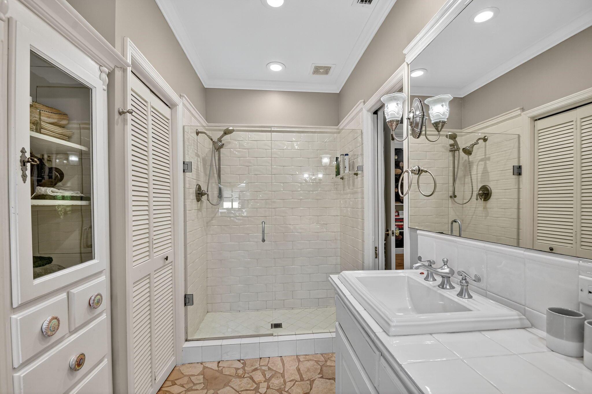 LAKE IDA GARDENS AMD PL - Residential