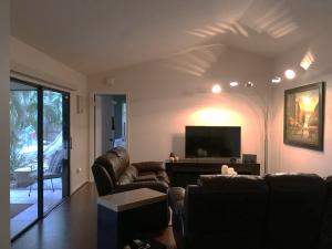 LONE PINE ESTATES 3 - Residential