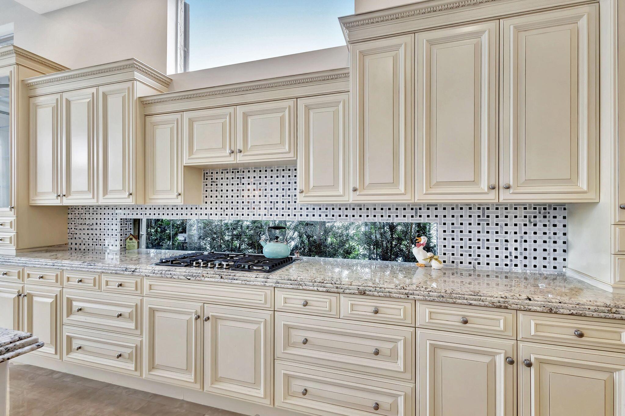 MIRASOL MONTE CARLO - Residential