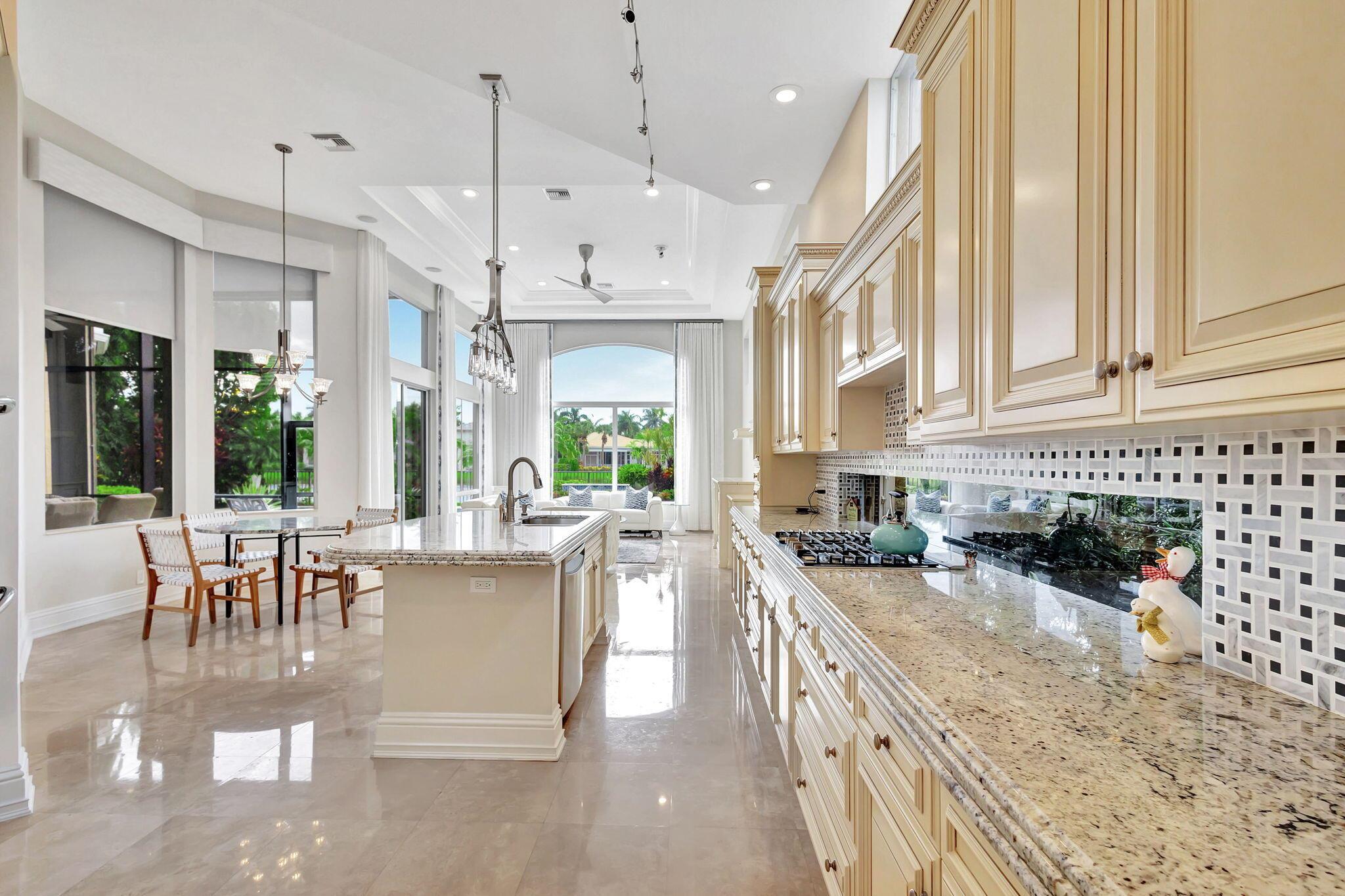 MIRASOL MONTE CARLO - Residential