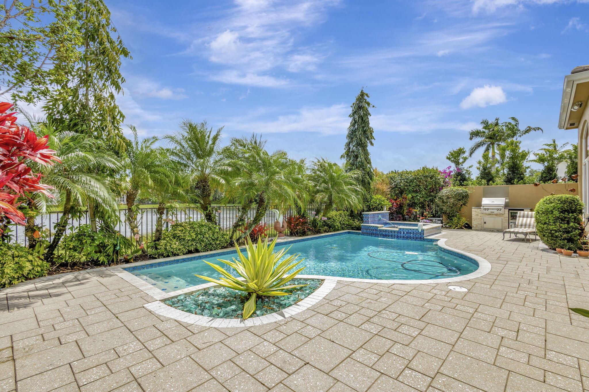 MIRASOL MONTE CARLO - Residential