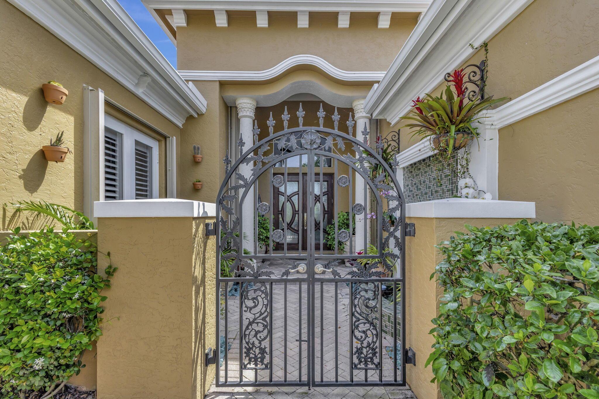 MIRASOL MONTE CARLO - Residential