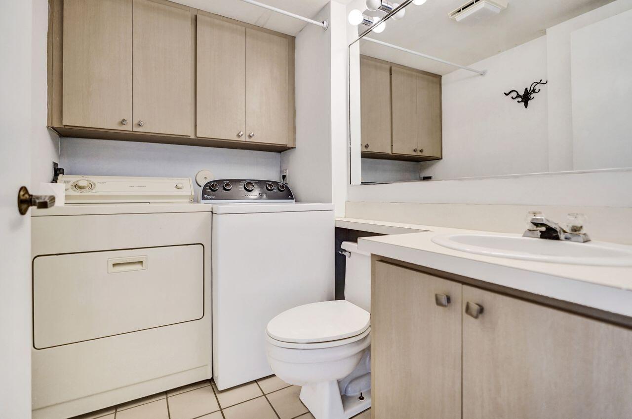 WELLESLEY AT LAKE CLARKE - Residential