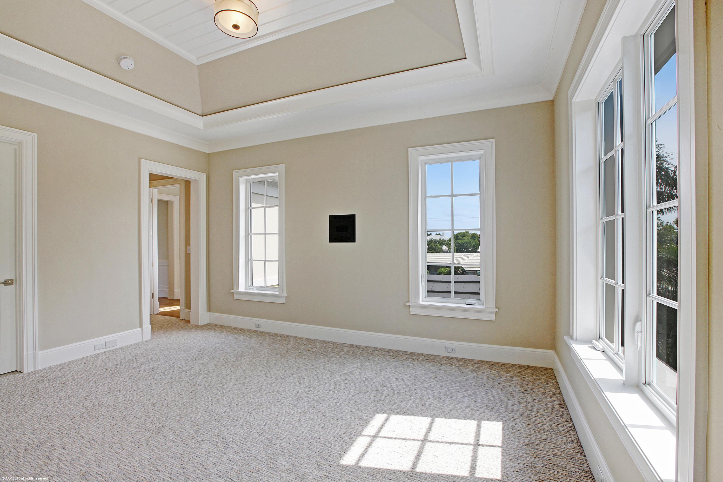 DELRAY ISLE - Residential