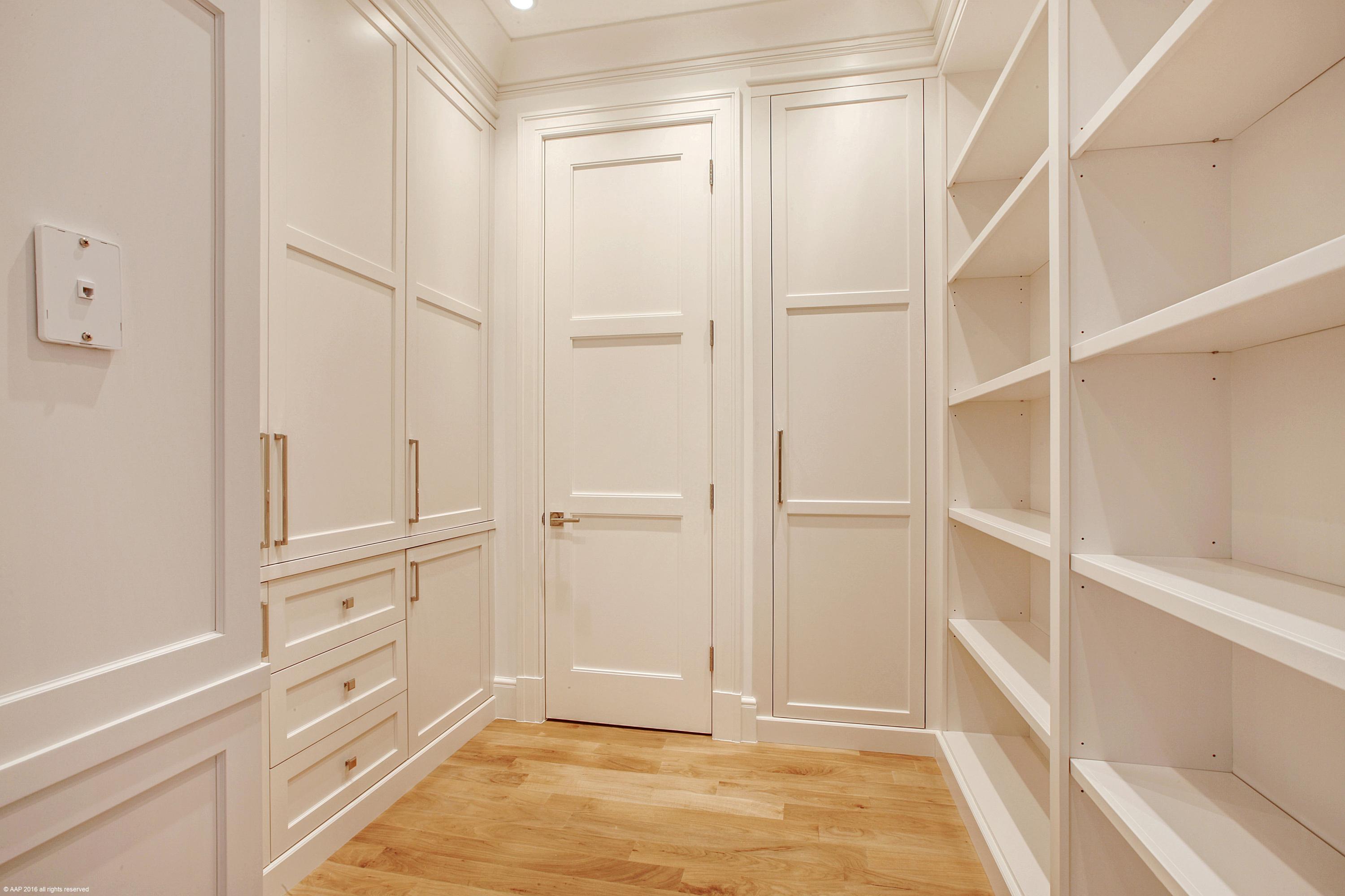 DELRAY ISLE - Residential