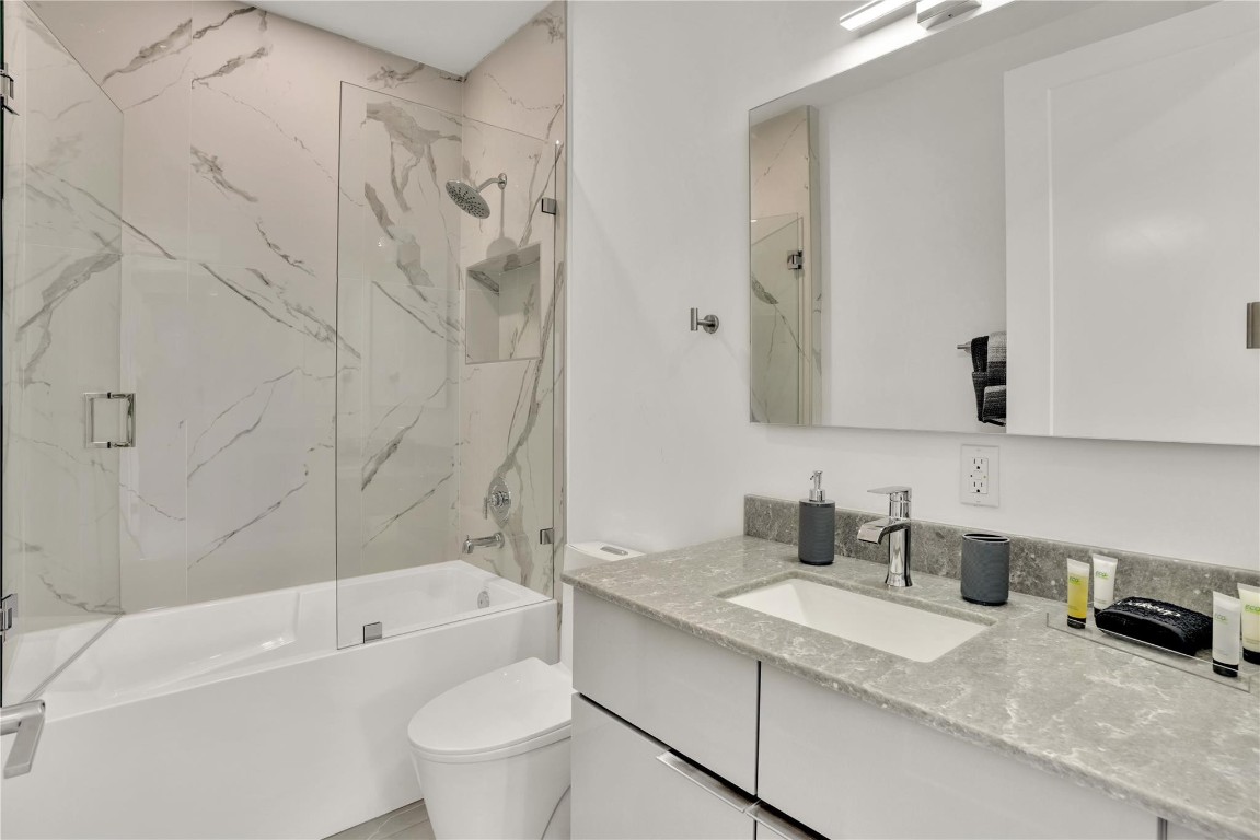 Everglade Land Sales Co F - Residential Lease