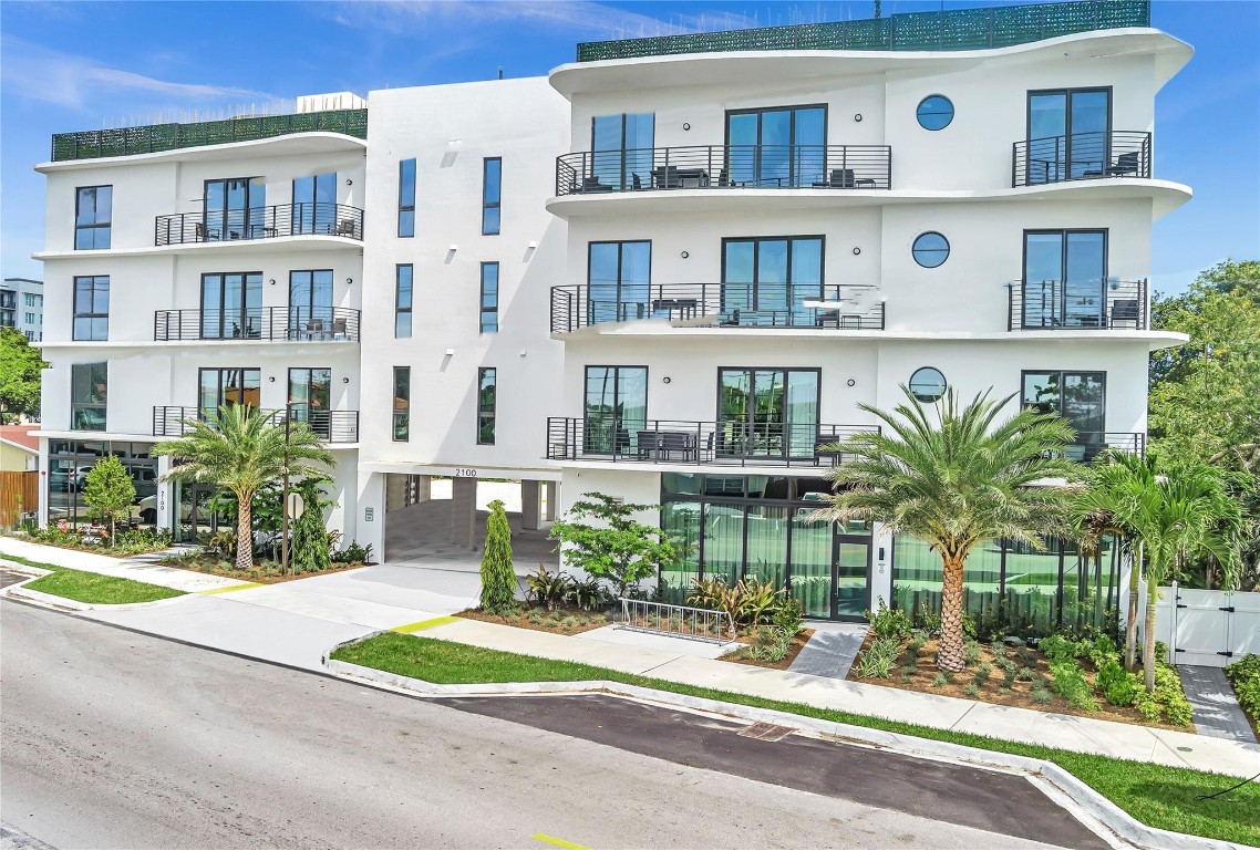 Everglade Land Sales Co F - Residential Lease