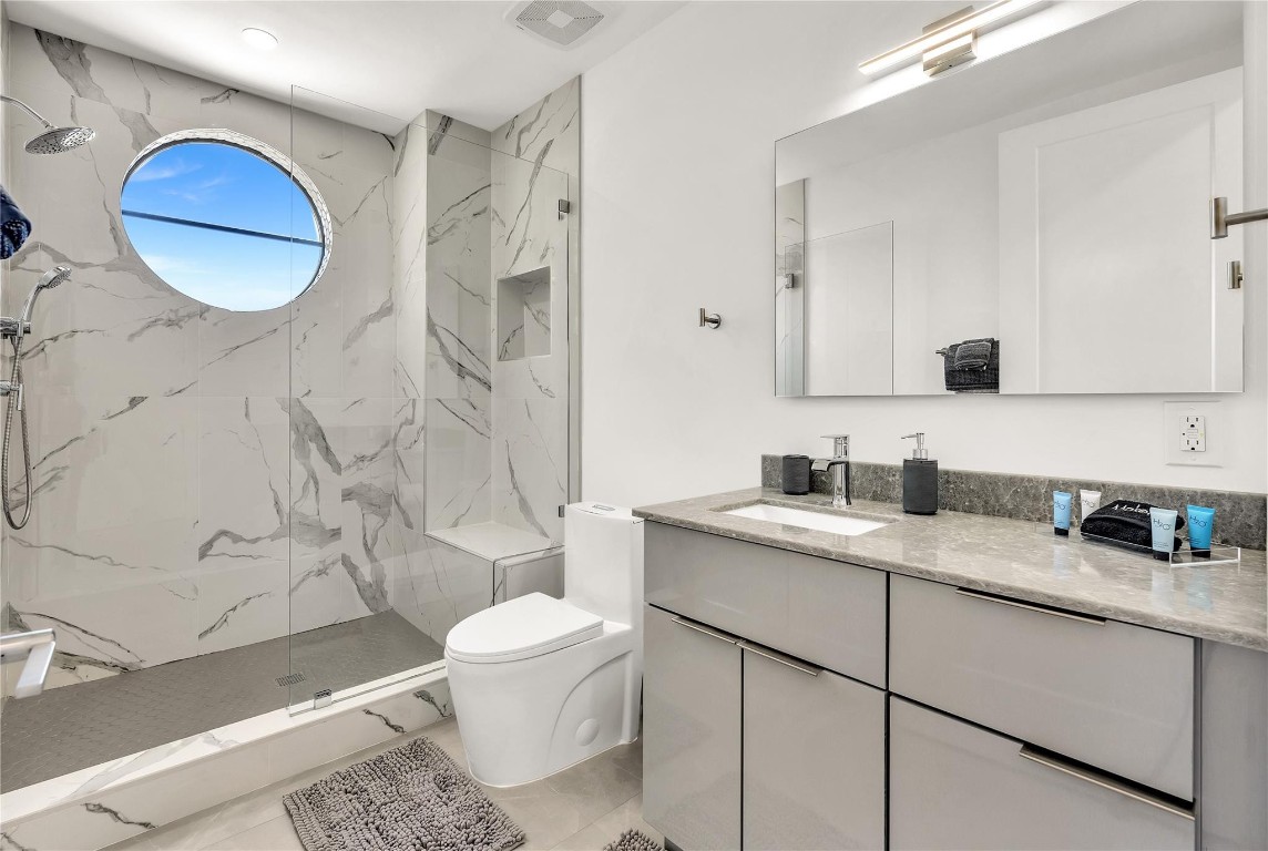 Everglade Land Sales Co F - Residential Lease