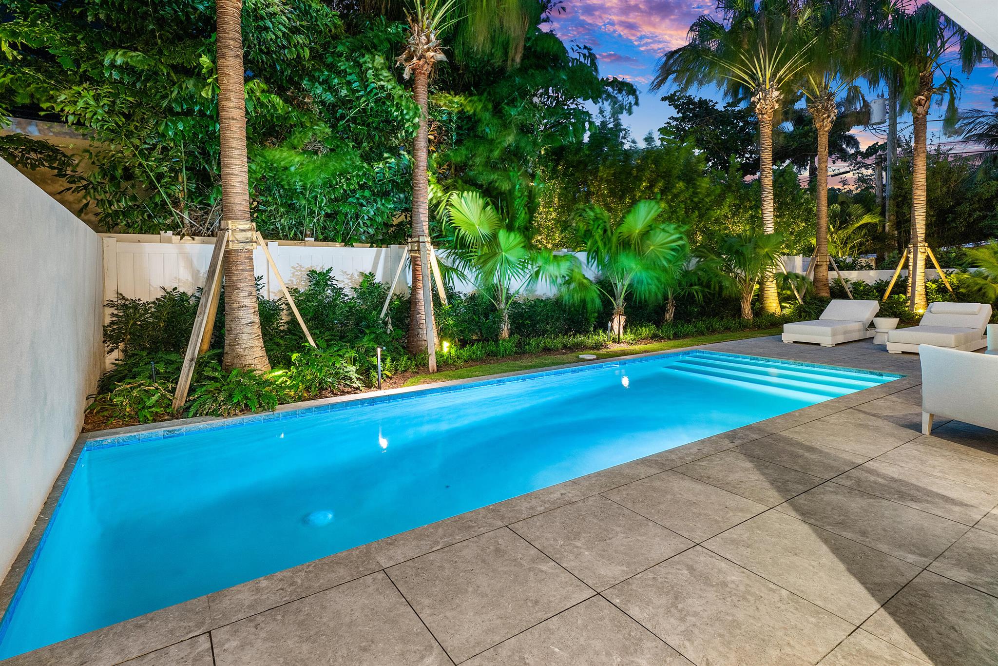 PALM TRAIL ESTATES - Residential