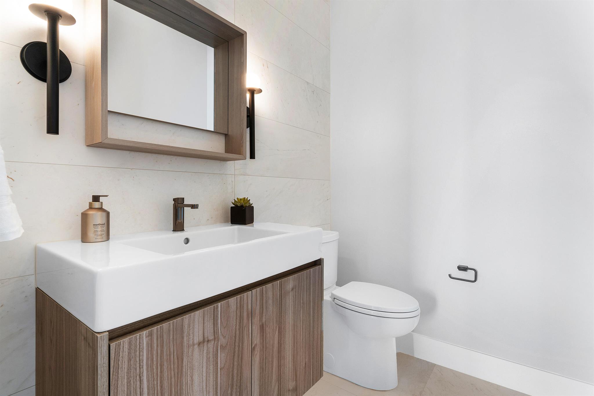 PALM TRAIL ESTATES - Residential