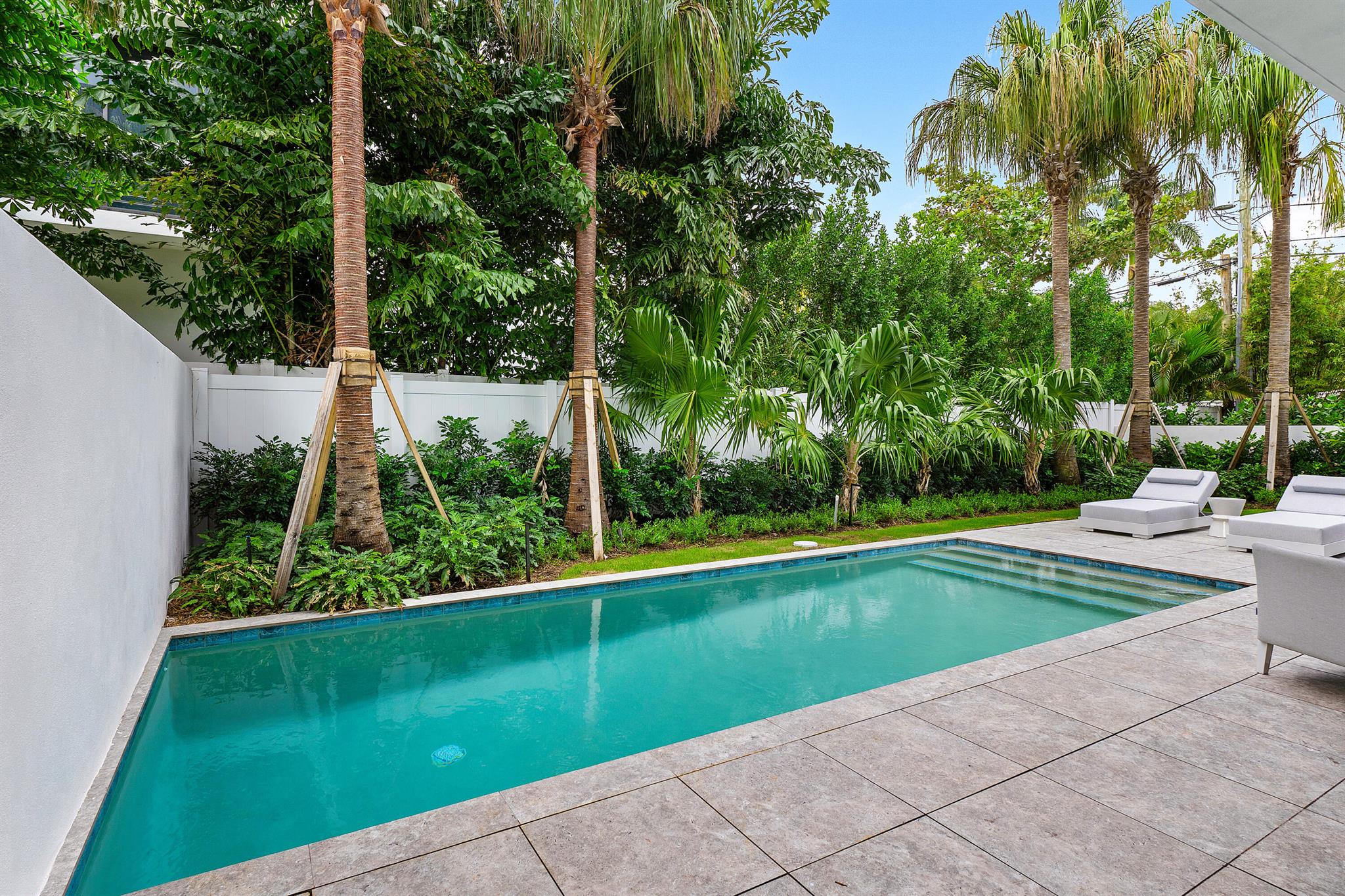 PALM TRAIL ESTATES - Residential